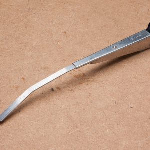 Wiper Arms (Broad R/H drive) 8mm -Pair