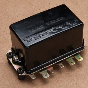 Voltage Regulator (3 Bobbin Type - Inside Engine Bay)