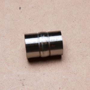 Differential collapsible spacer