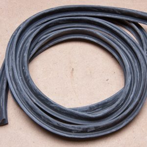 Door seal – lower half (per door, per piece)