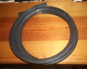 Rear side window seal for standard saloon - per window