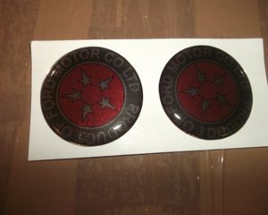 Deluxe Pillar Badges, self adhesive (pair) - with writing
