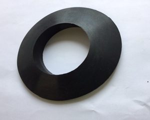 Grommet (Saloon Fuel Tank Filler Pipe to Floor)