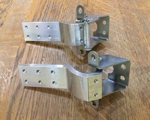Door Hinges (Top and Bottom) one side
